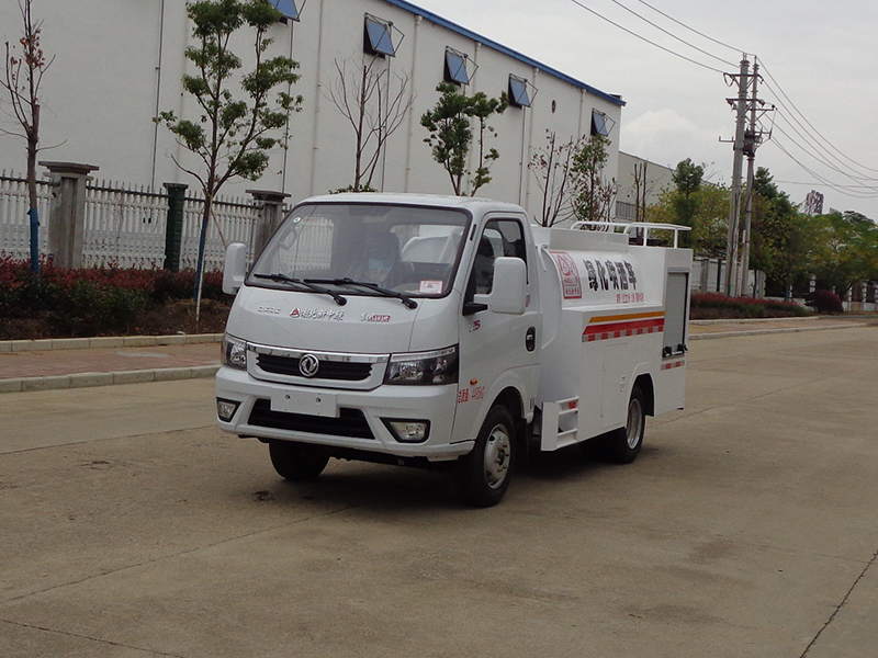中潔牌XZL5042GPS6型綠化噴灑車(chē)
